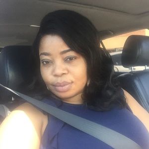 Meet your Posher, Abiola